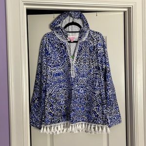 NWT- Lilly Pulitzer Harmon Hoodie size XL